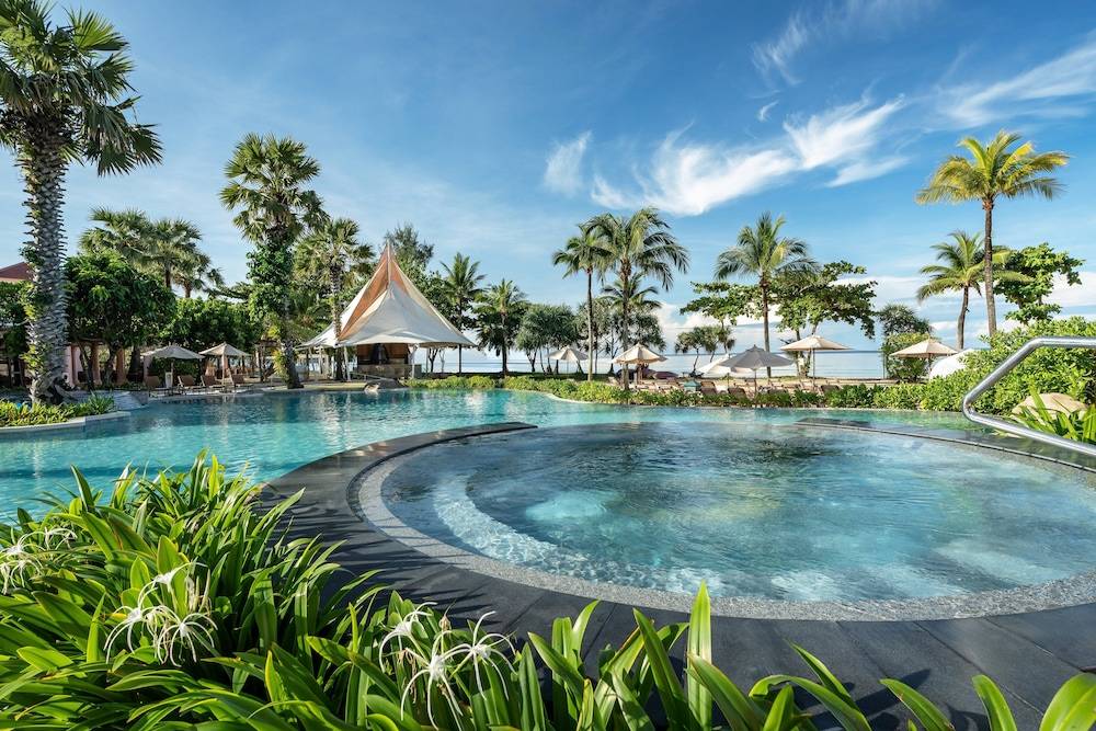 Centara Grand Beach Resort Phuket
