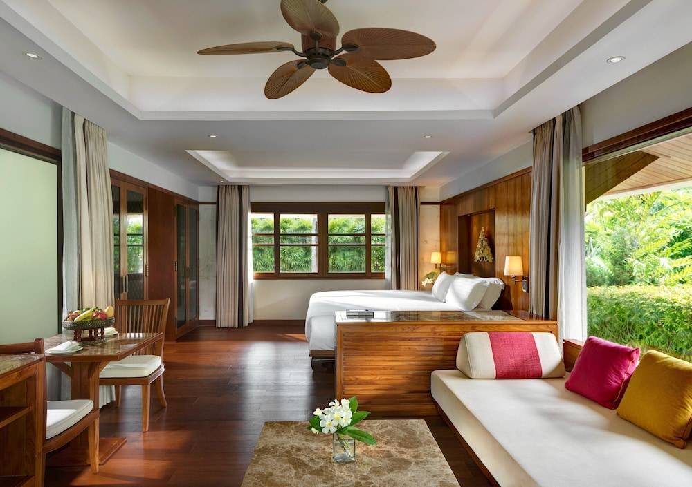 Santiburi Beach Resort & Spa