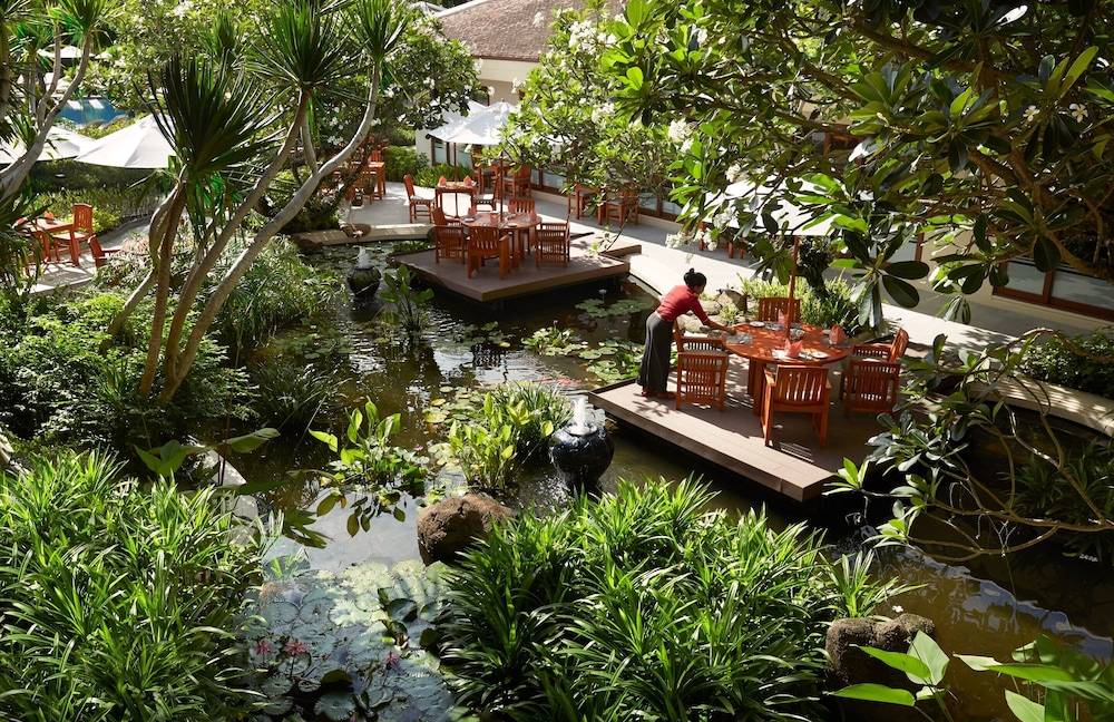 Santiburi Beach Resort & Spa