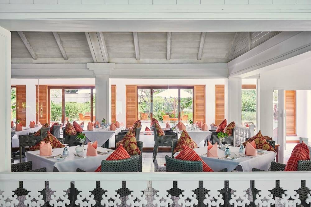 Santiburi Beach Resort & Spa