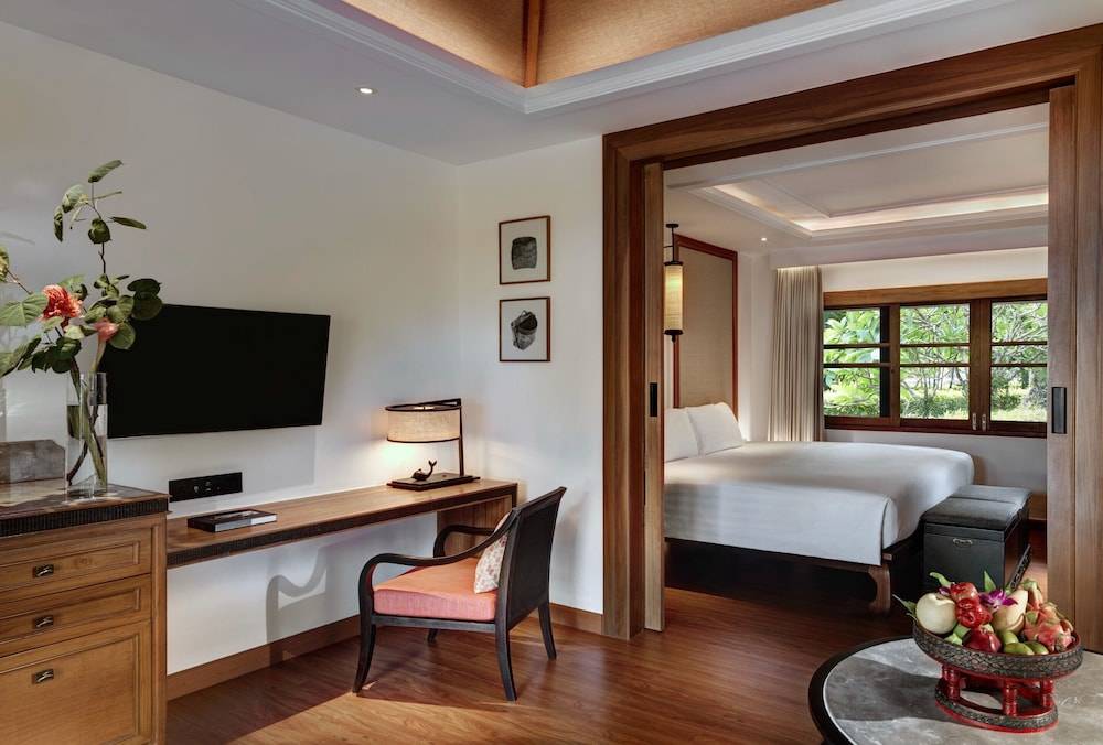 Santiburi Beach Resort & Spa