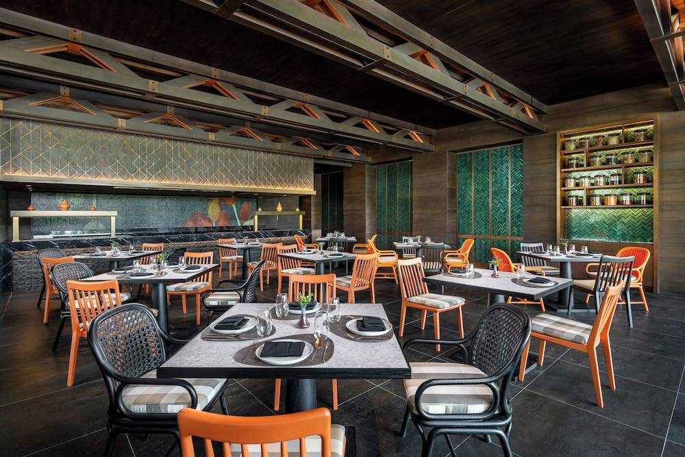 Khao Lak Marriott Beach Resort & Spa