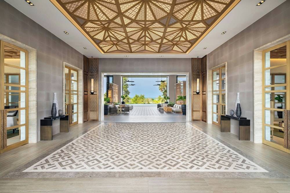 Khao Lak Marriott Beach Resort & Spa