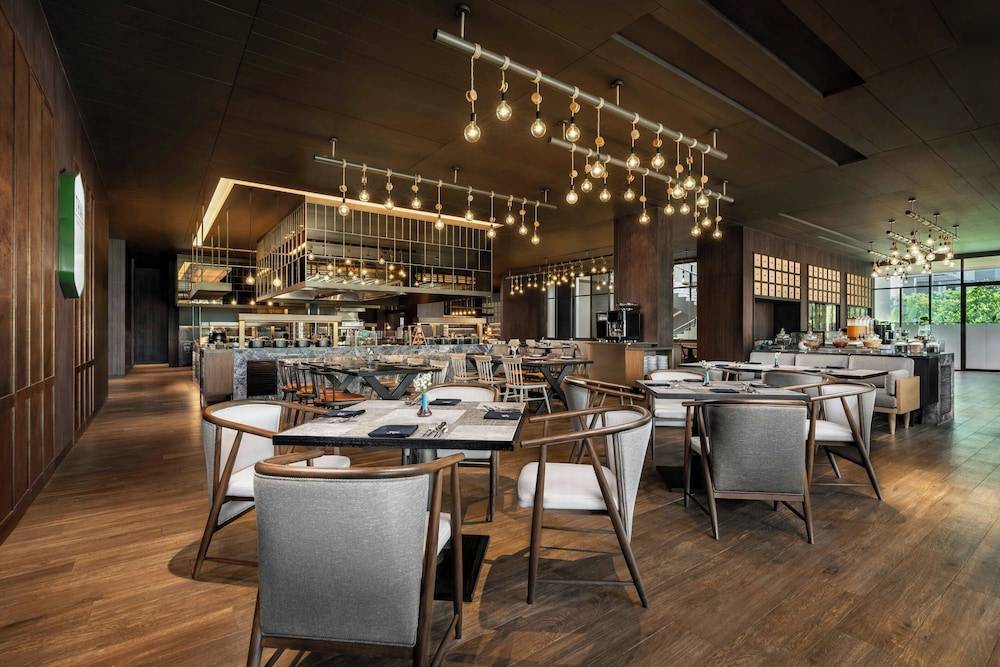 Khao Lak Marriott Beach Resort & Spa