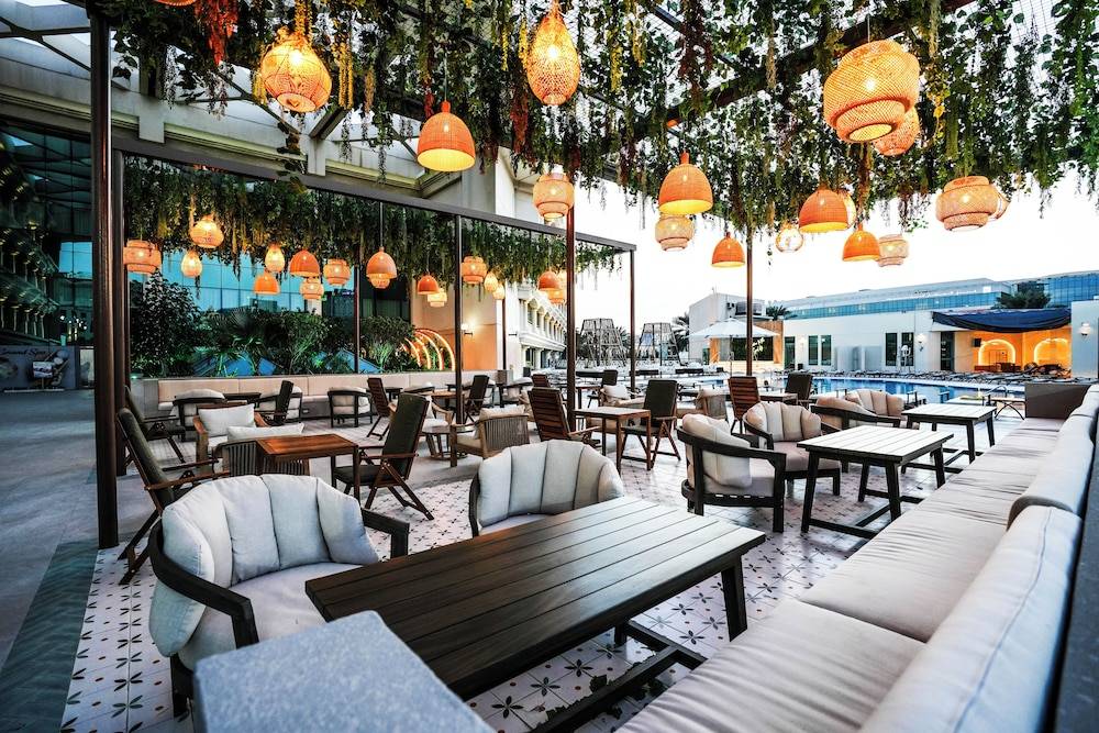 Mövenpick Grand Al Bustan Dubai