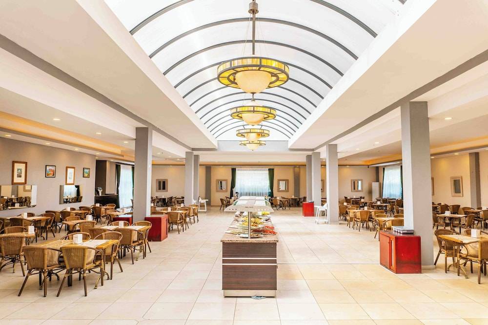 Belpoint Beach Hotel