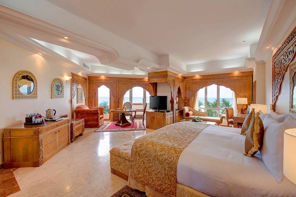 Crowne Plaza Resort Salalah