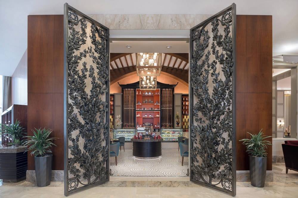 Sheraton Oman Hotel Sheraton Oman Hotel