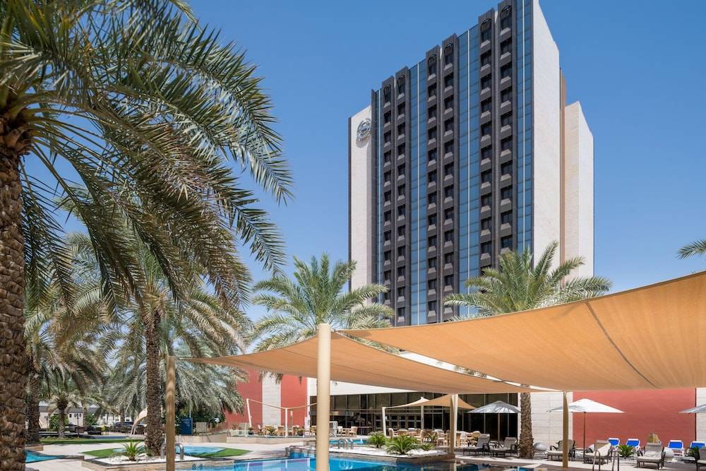 Sheraton Oman Hotel