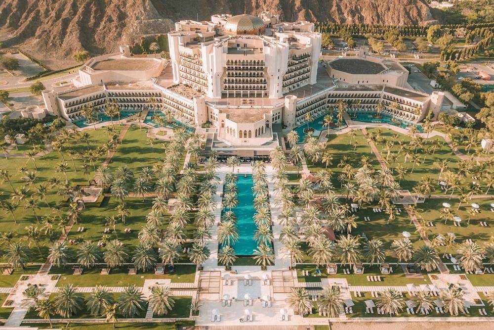 Al Bustan Palace, A Ritz-Carlton Hotel
