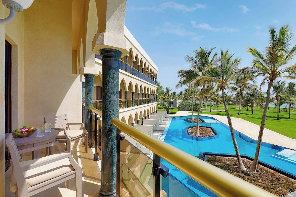 Al Bustan Palace, A Ritz-Carlton Hotel