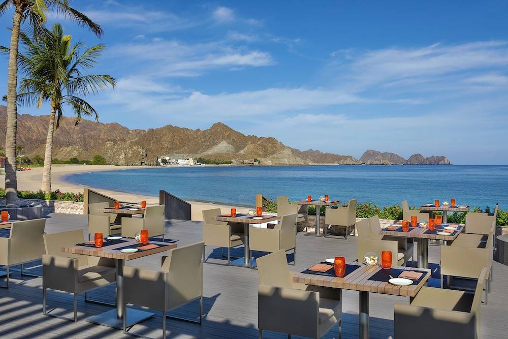 Al Bustan Palace, A Ritz-Carlton Hotel