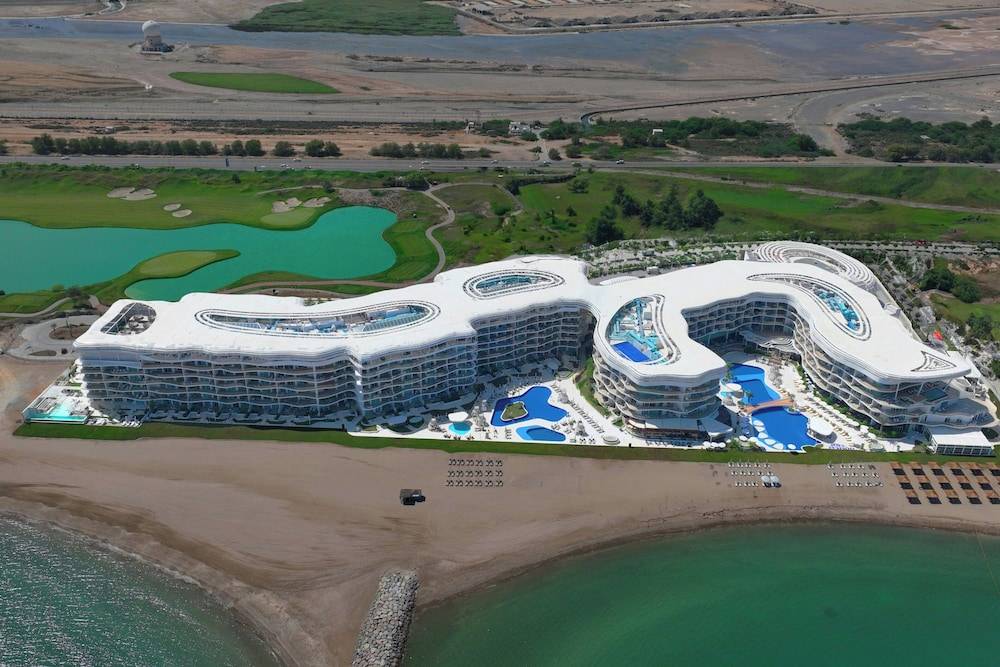The St. Regis Al Mouj Muscat Resort