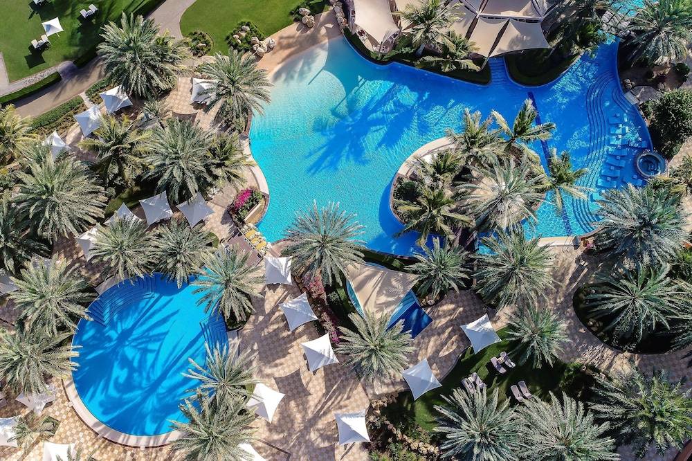 Shangri-La Barr Al Jissah Resort & Spa