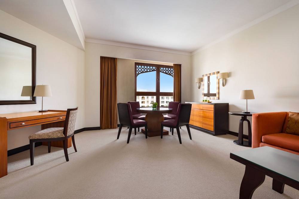 Shangri-La Barr Al Jissah Resort & Spa