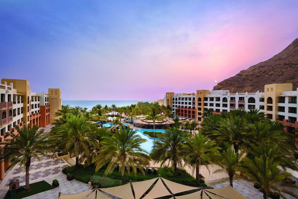 Shangri-La Barr Al Jissah Resort & Spa