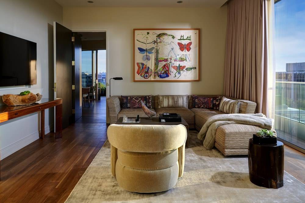 The Dupont Circle Hotel