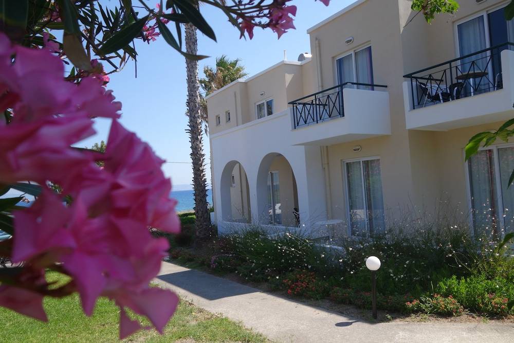 Andromeda Hotel Apartments