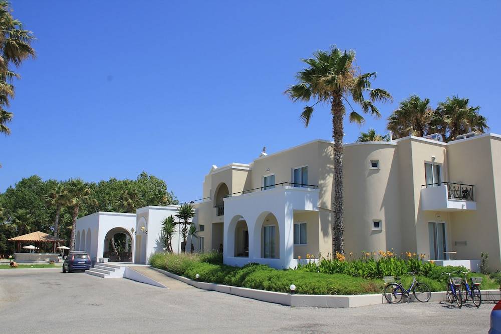 Andromeda Hotel Apartments