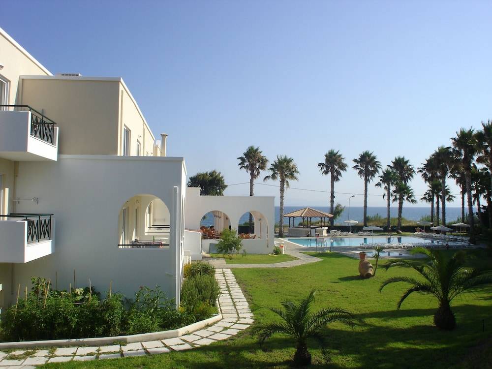 Andromeda Hotel Apartments