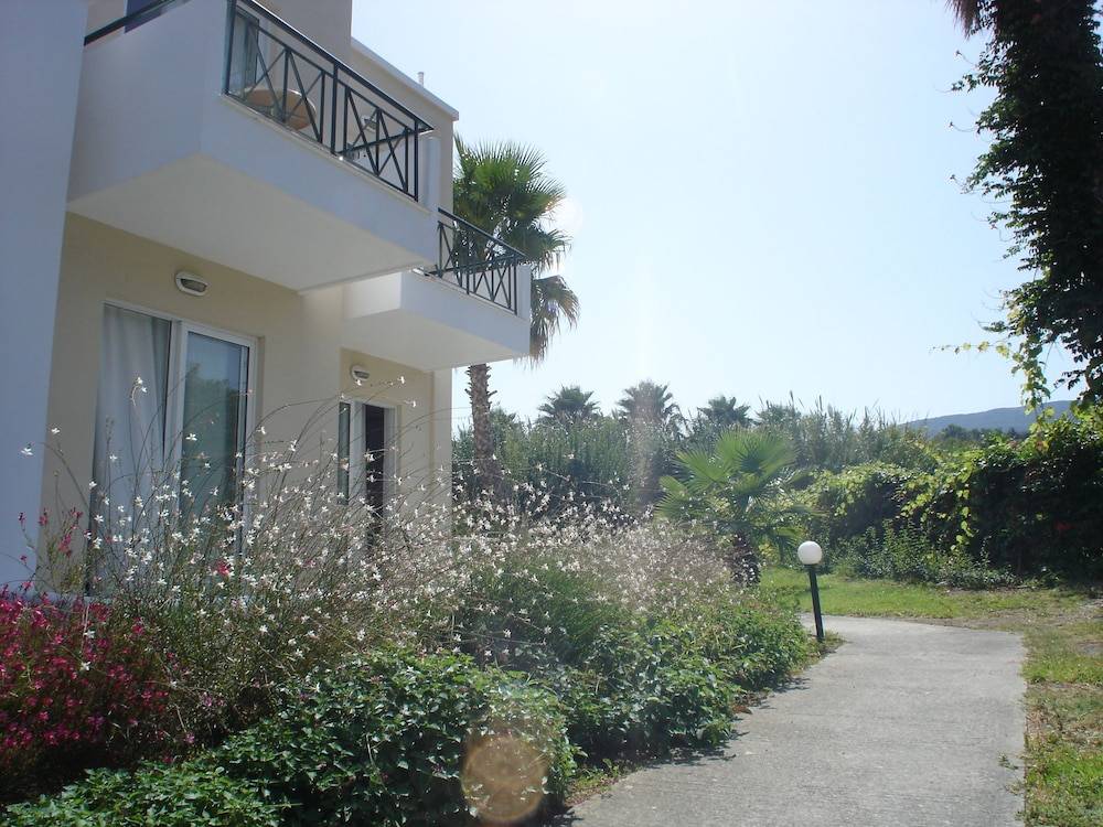 Andromeda Hotel Apartments