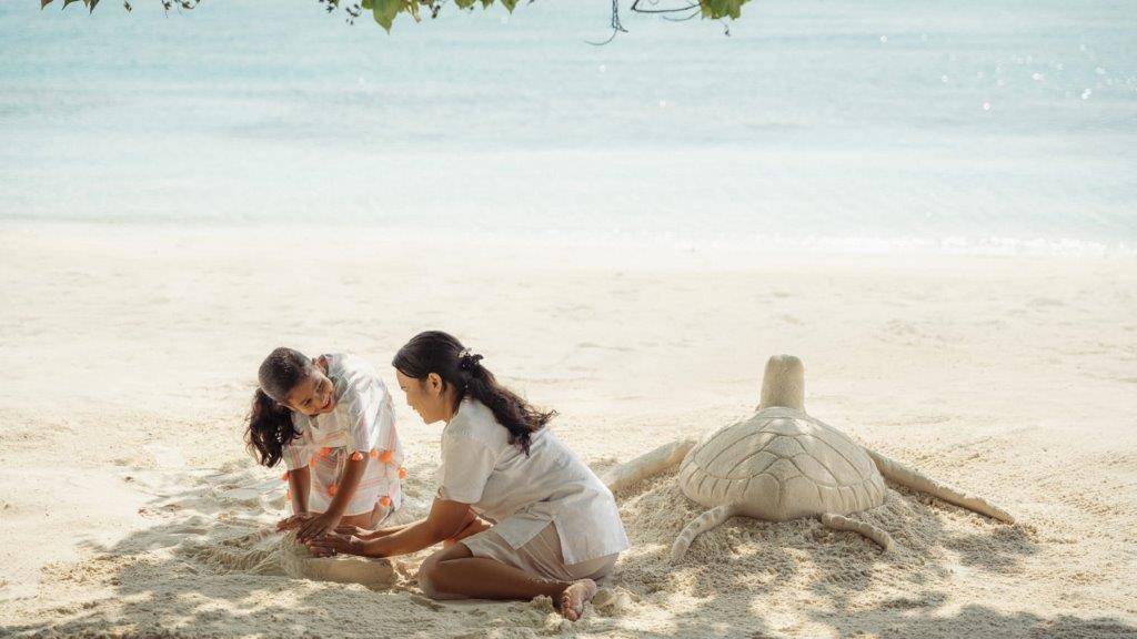 Four Seasons Resort Maldives At Kuda Huraa