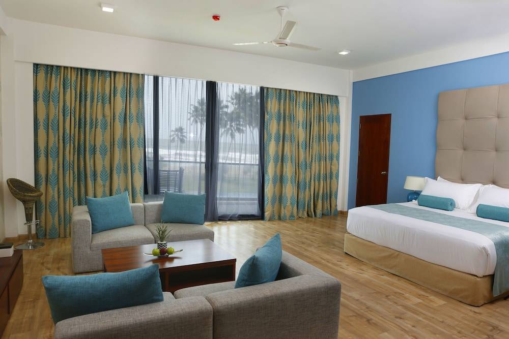 Club Waskaduwa Beach Resort & Spa
