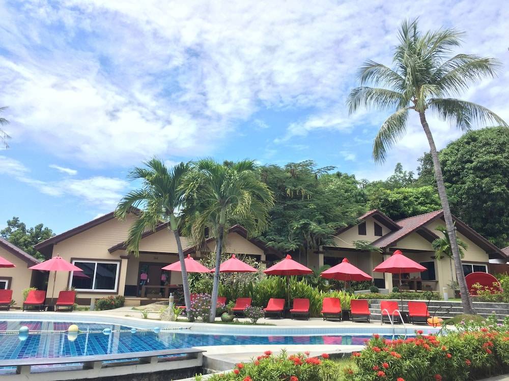 Royal Beach Boutique Resort & Spa