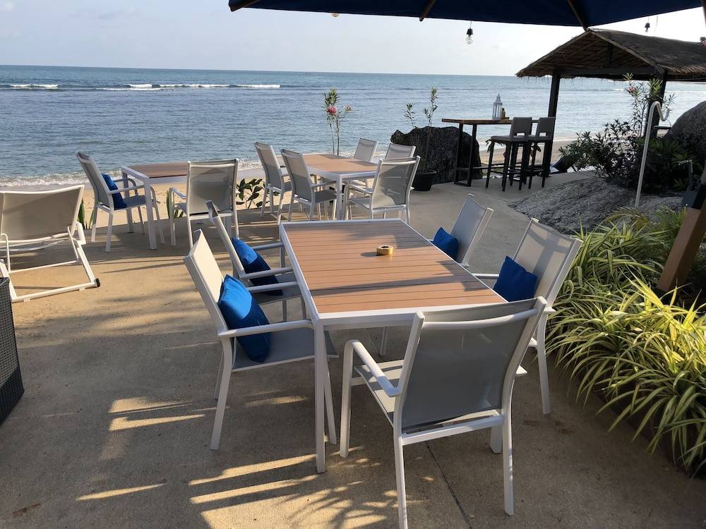 Royal Beach Boutique Resort & Spa