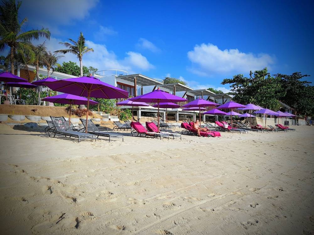 White Sand Samui Resort