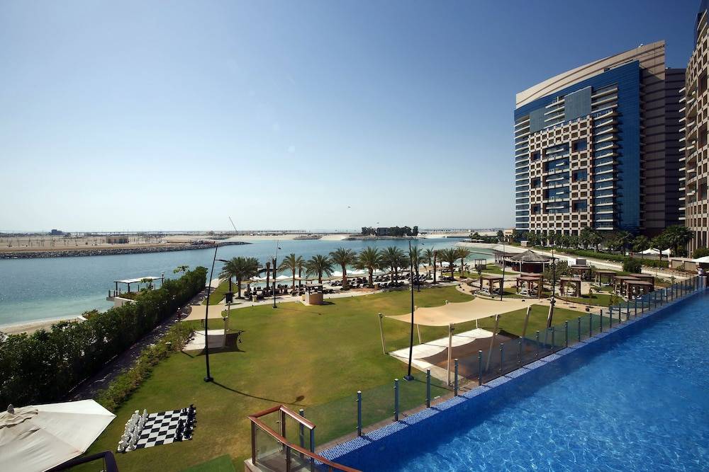 Bab Al Qasr Residence