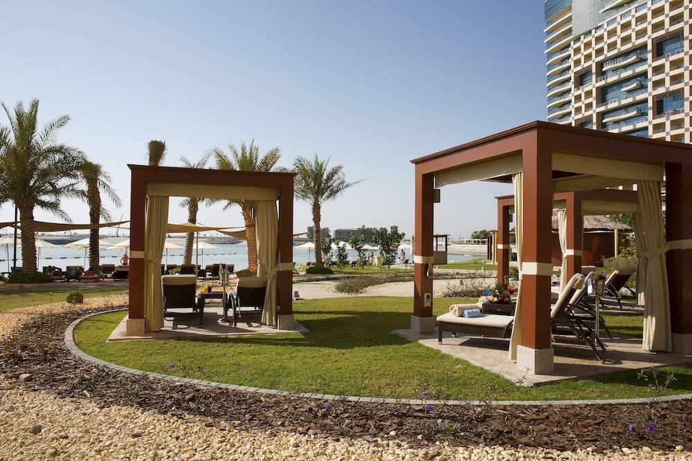 Bab Al Qasr Residence