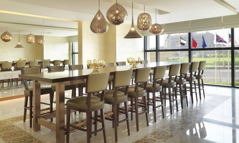 Bab Al Qasr Residence