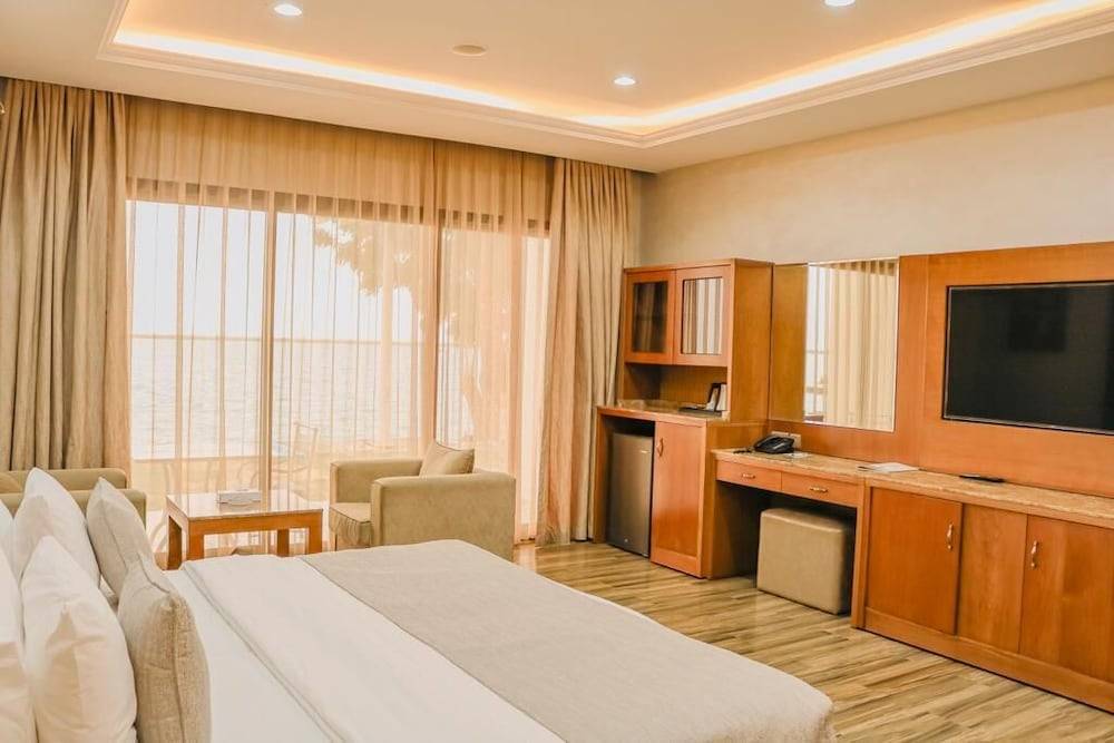 Palma Beach Resort & Spa