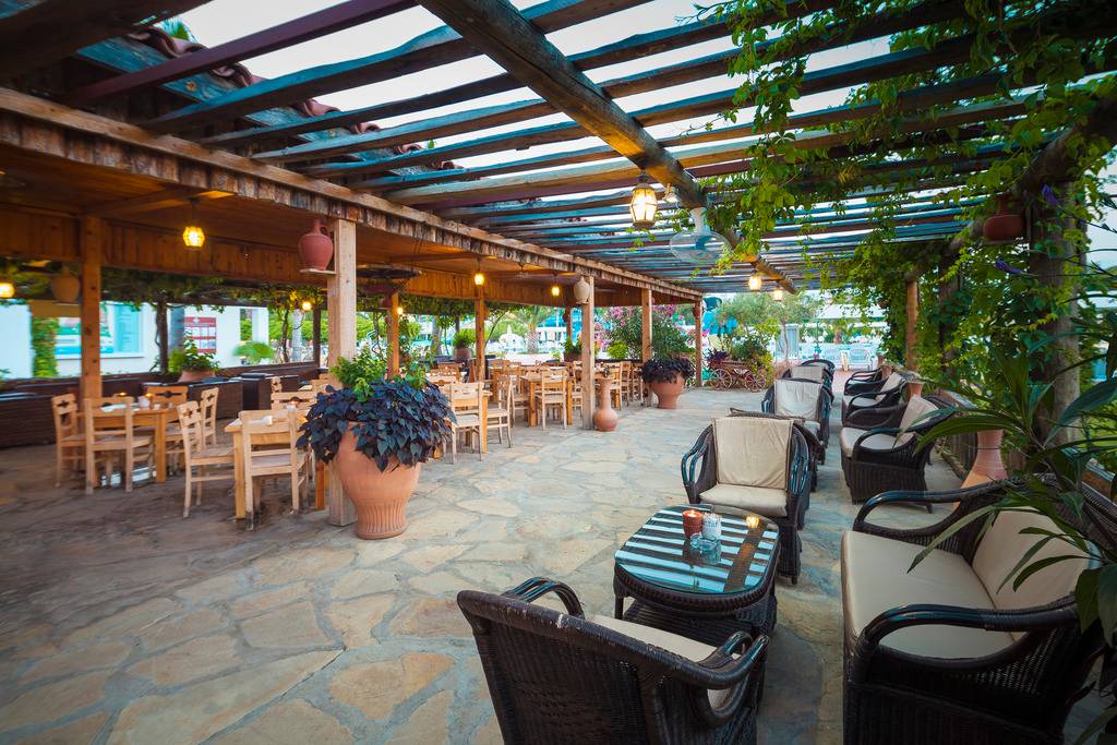 Club Hotel Turan Prince World Select Villas