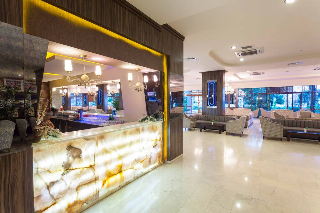 Club Hotel Turan Prince World Select Villas