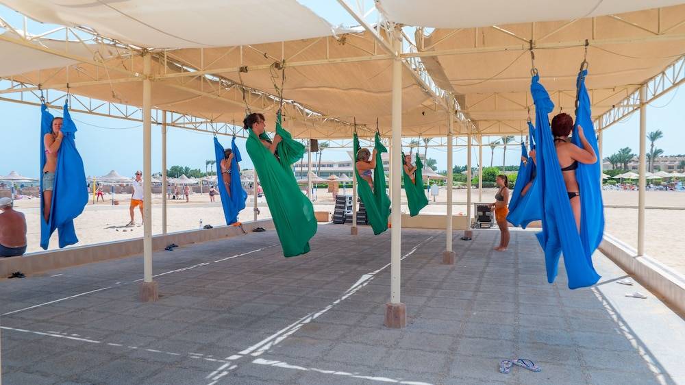 CLEOPATRA LUXURY RESORT MAKADI BAY