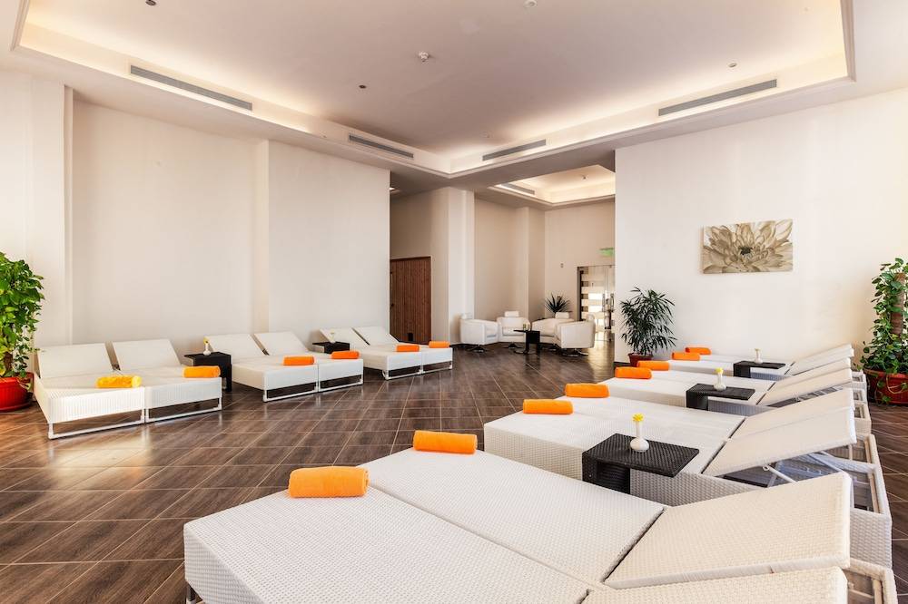 CLEOPATRA LUXURY RESORT MAKADI BAY