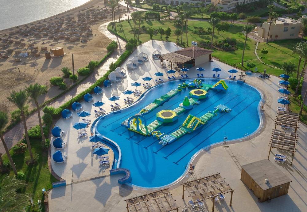 CLEOPATRA LUXURY RESORT MAKADI BAY