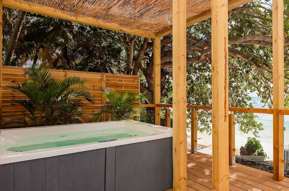 Coral Azur Mont Choisy