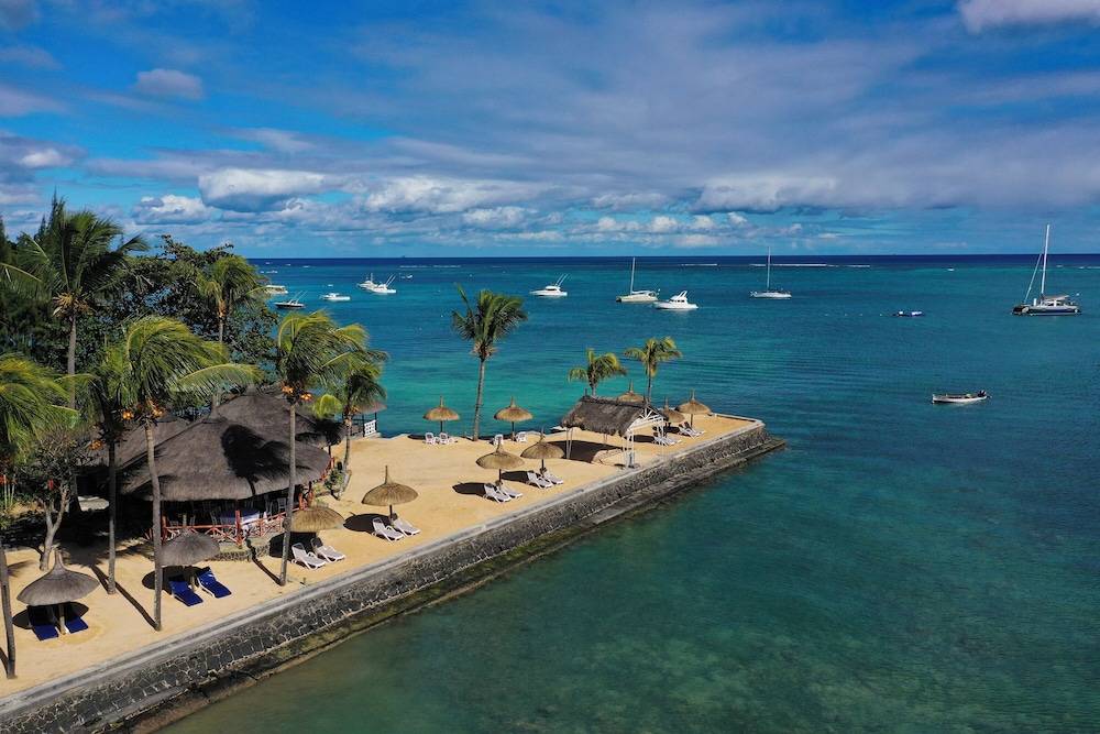 Coral Azur Mont Choisy