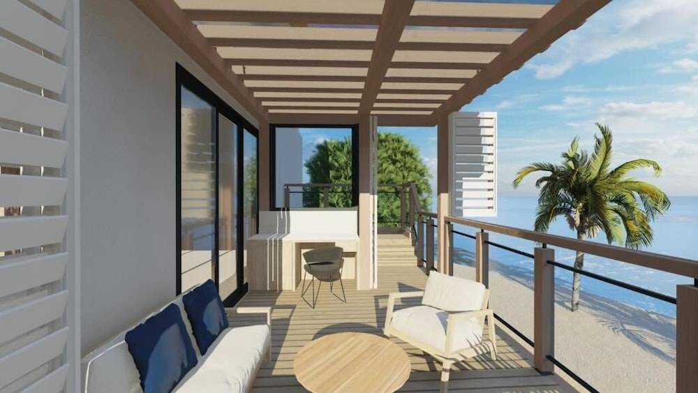 Coral Azur Mont Choisy