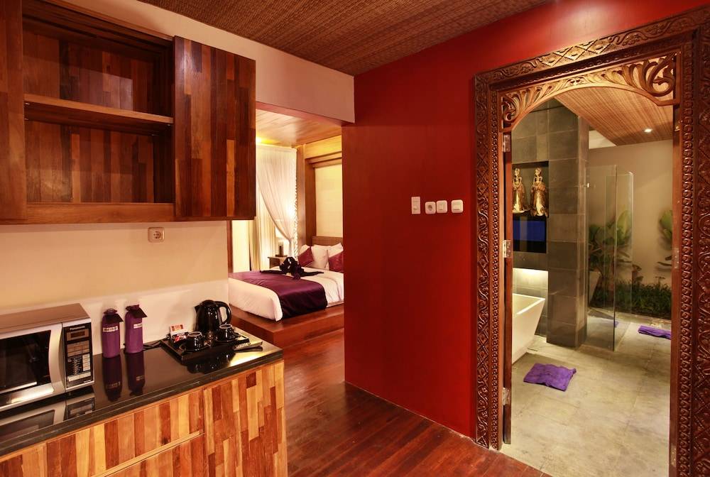 Grand Mega Resort & Spa Bali