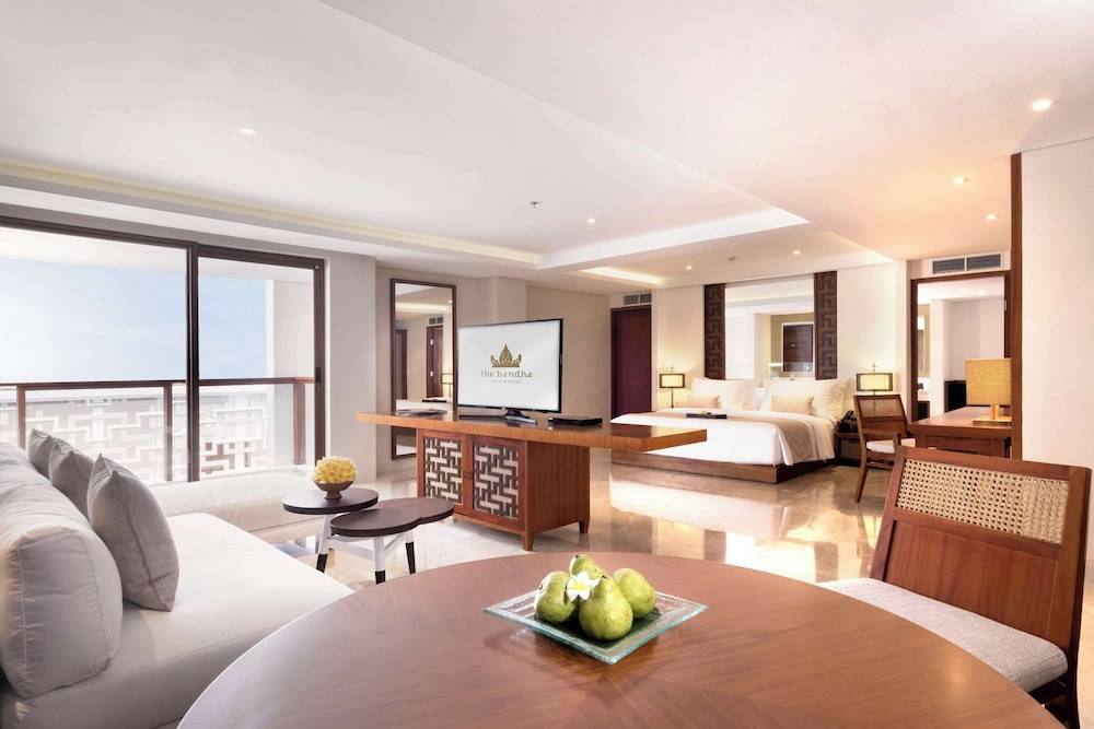 The Bandha Hotel & Suites