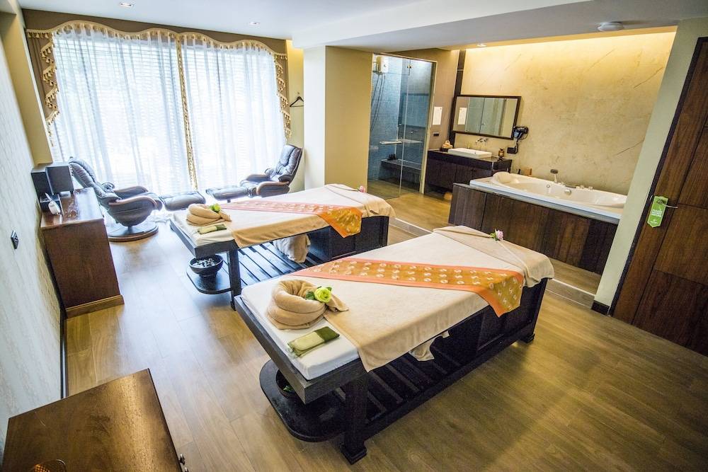 Phu Pi Maan Resort & Spa