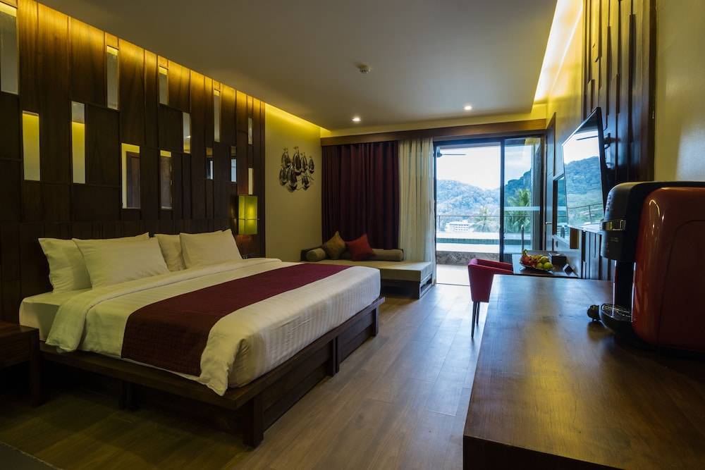 Phu Pi Maan Resort & Spa