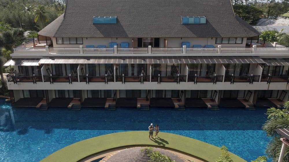 Chada Lanta Beach Resort