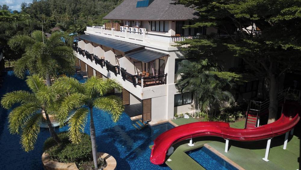 Chada Lanta Beach Resort