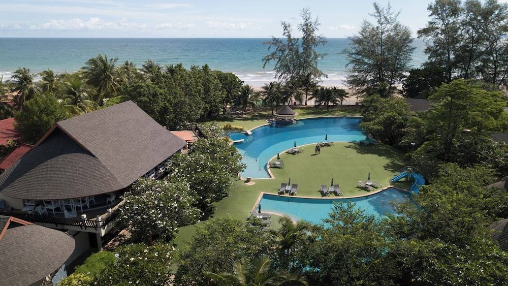 Chada Lanta Beach Resort