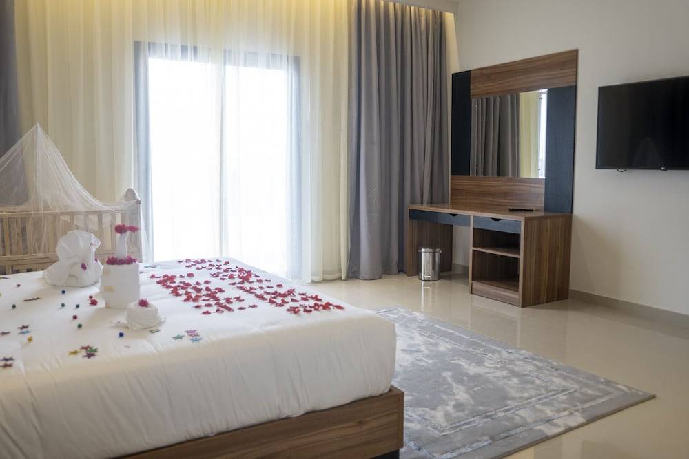 The Plaza Hotel & Resort